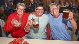 Bayerischer Abend mit Kreuzbergbier sorgt für gute Laune