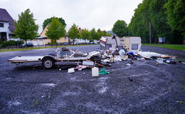 Beschädigte Dächer und zerstörtes Wohnmobil: die Folgen des Sturms