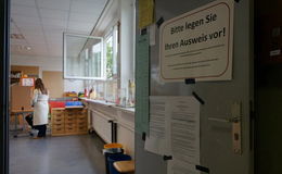 Wahllokale haben geöffnet: Peter Kirchner will Rathauschef bleiben